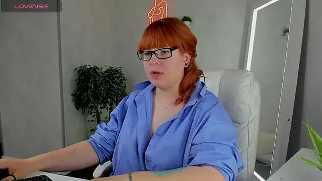 Girls: try live performances with matured performers, from dancing to quirks, in a variety of beautiful sex cams.