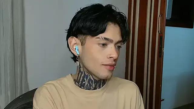 Mihail_leroy from StripChat is Freechat