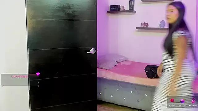 Miiss_Greyy from StripChat