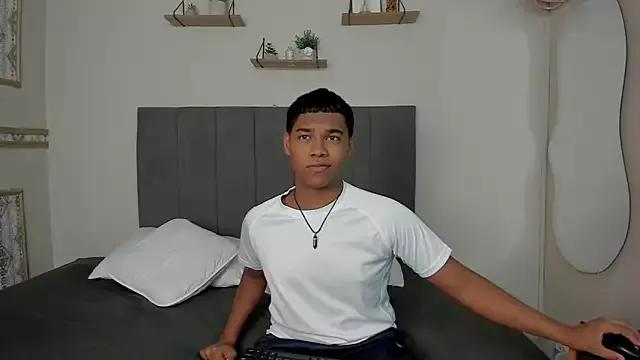 Mike_Twink19 from StripChat is Freechat
