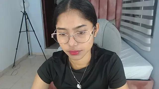 Milaa_Star_ from StripChat is Freechat
