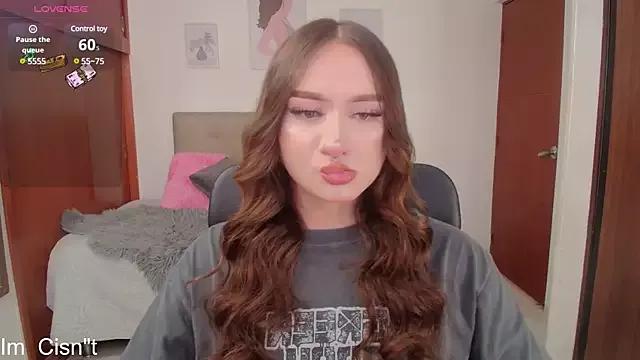 Miley_Baker from StripChat is Freechat