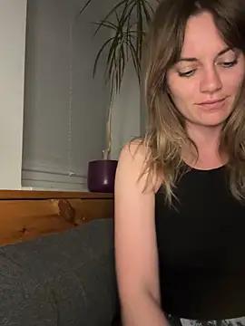 Milla__one from StripChat