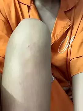 Mimi_hana from StripChat