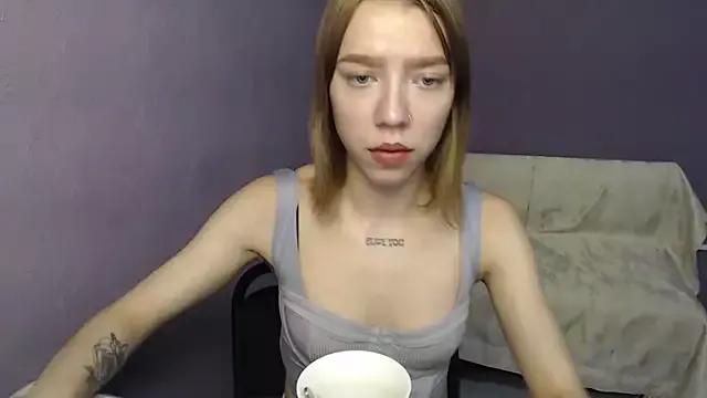 mini_katie from StripChat