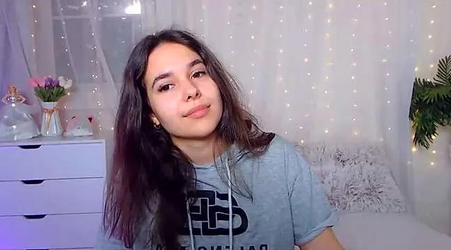 Minne__mouse on StripChat 