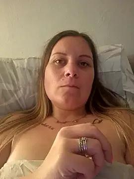 Miss-ShelbyXX from StripChat