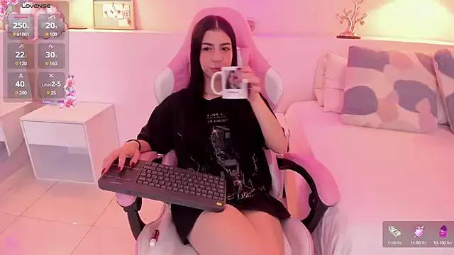 miss10_antonella from StripChat