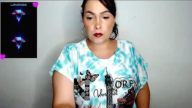 Miss_Agatha from StripChat