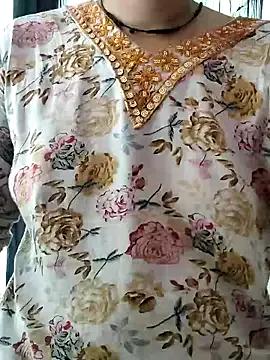 Miss_Ayesha from StripChat