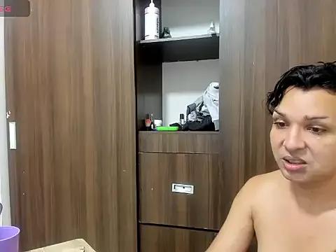 miss_bigcockts from StripChat