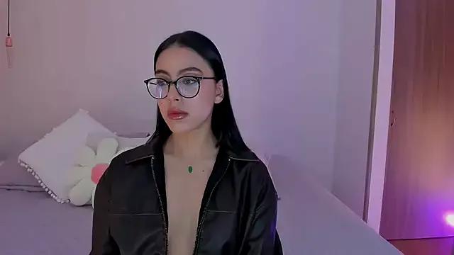 miss_martiina from StripChat