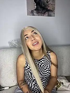 Miss_Nicole from StripChat