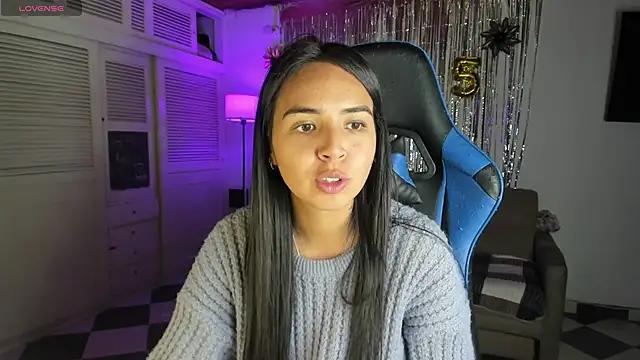 Miss_Nicole from StripChat