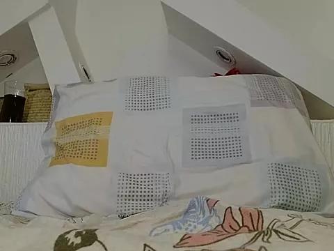 miss_steph37 from StripChat