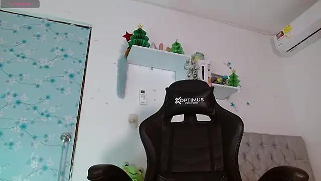 miss_valery2 from StripChat