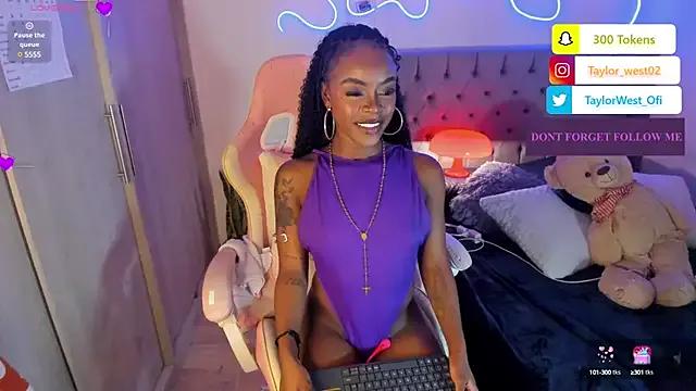 Miss_westt_ from StripChat