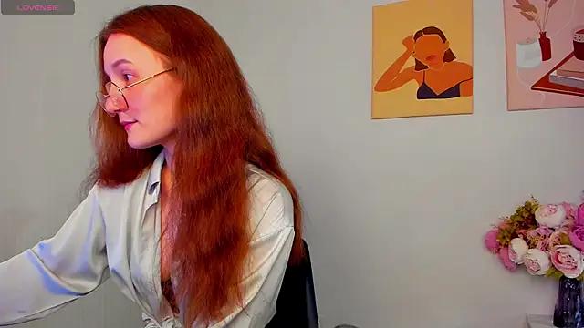 MissFoxys from StripChat