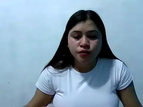 misskittyxoxo from StripChat