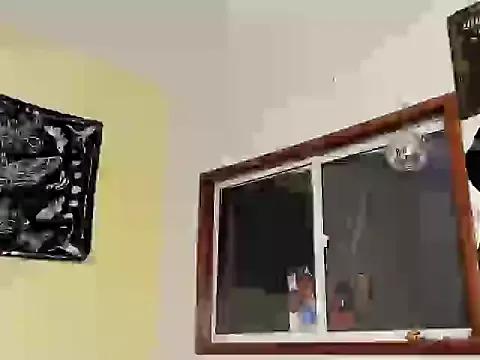 missluna27 from StripChat