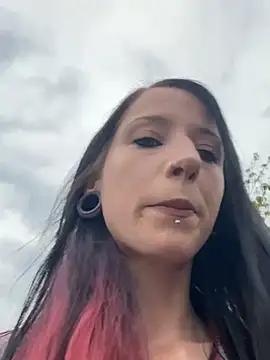MissMidnightUK from StripChat