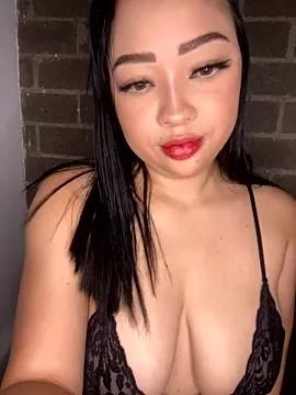 MissPerlaa from StripChat