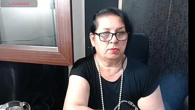 MissSanjanne from StripChat is Freechat
