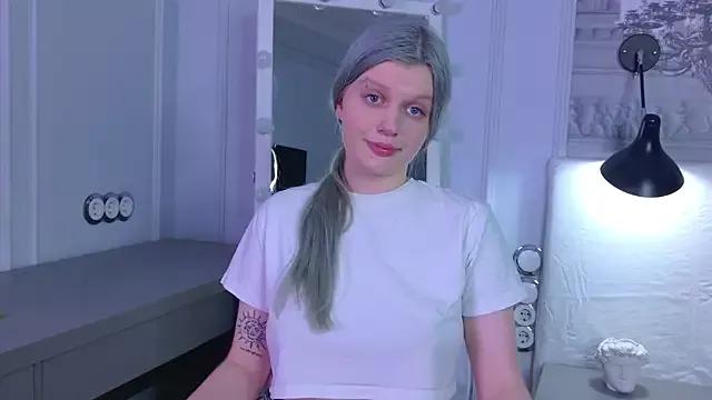 Miuu_miuu from StripChat
