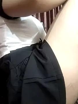 Miy_Pink from StripChat is Freechat