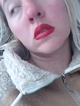 Mllesha74000 from StripChat