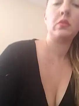 Mllesha74000 from StripChat