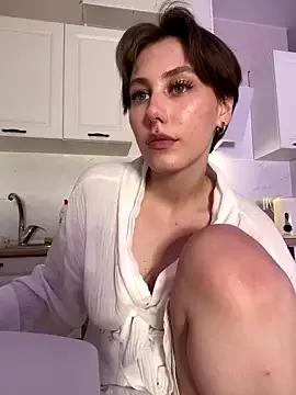Molli_Luv from StripChat is Freechat