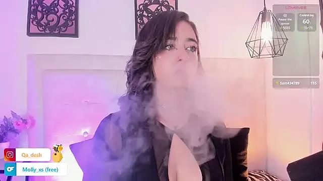 Molly_25 from StripChat
