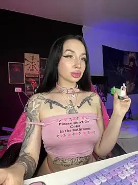 Molly__Moon from StripChat