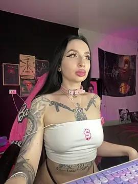 Molly__Moon from StripChat