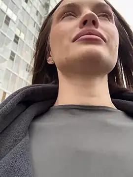 Molly_Muer from StripChat