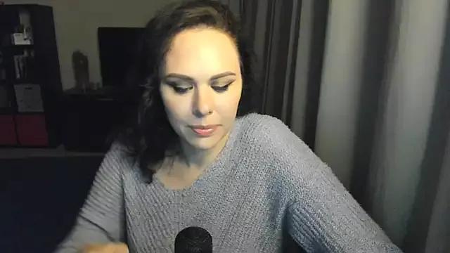 MollyCheiz from StripChat
