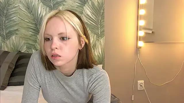 MollyHuntt from StripChat