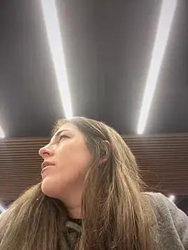 MommmyYummy from StripChat