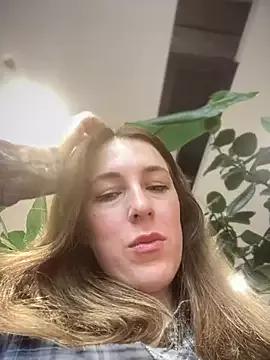 MommmyYummy from StripChat