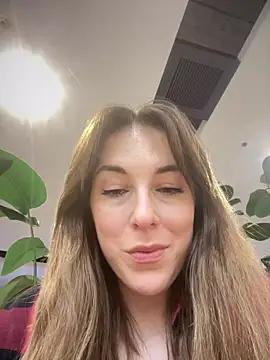 MommmyYummy from StripChat
