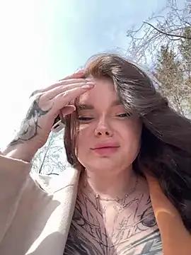 MommyDimitrescu_ from StripChat