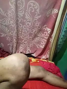 MomsFuckerSon from StripChat