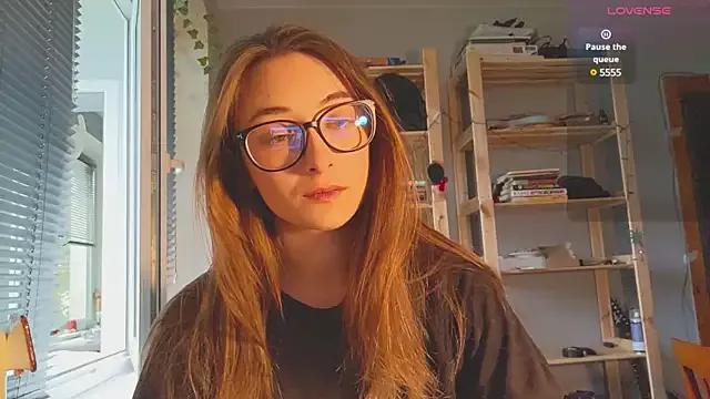 monlight__dana from StripChat is Freechat