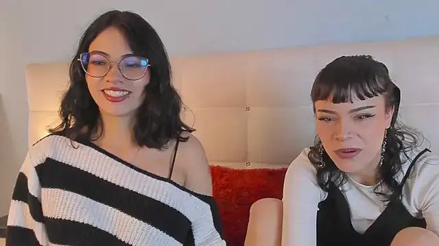 Moon__April from StripChat