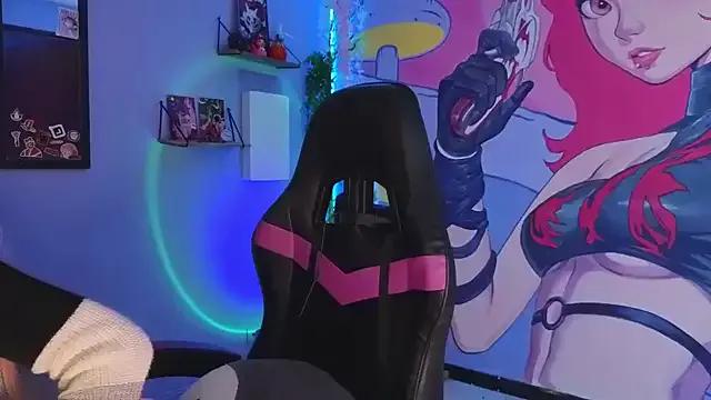 Moonlightt_21 from StripChat