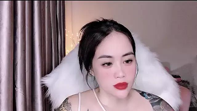 Moonstone77 from StripChat