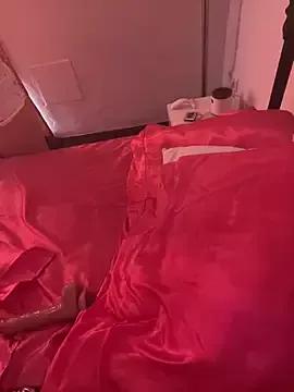 morenasexycaliente from StripChat is Freechat