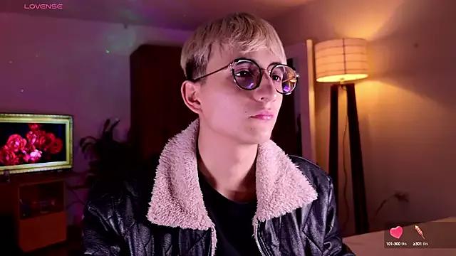 Mr_evan1 from StripChat is Freechat