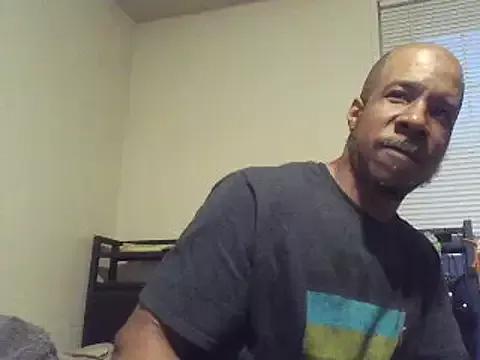 MrDaddyBbSnake from StripChat is Freechat